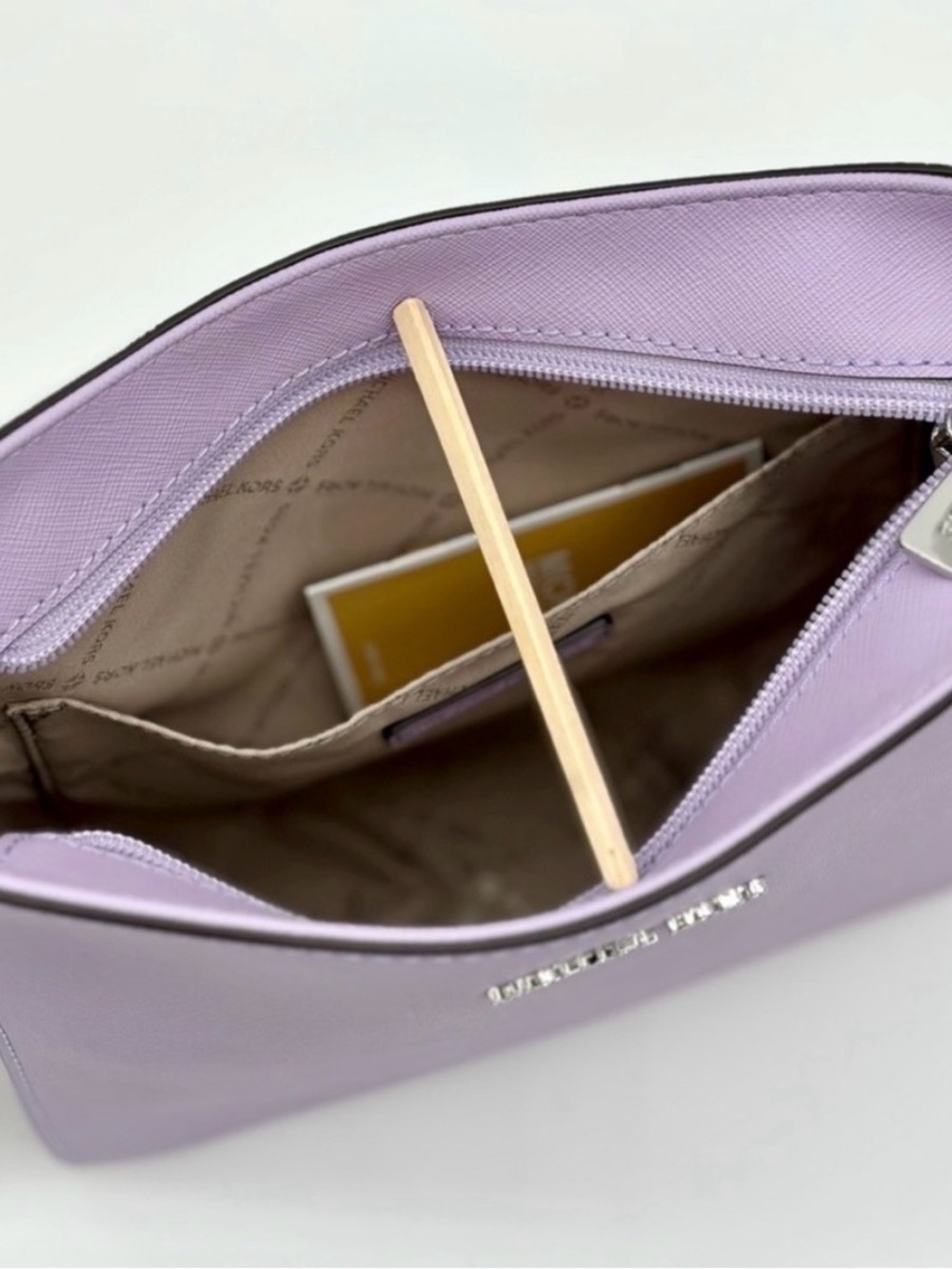 NWT Michael Kors Jet Set Travel Light Quartz Crossbody Bag $228 - Picture 7 of 11